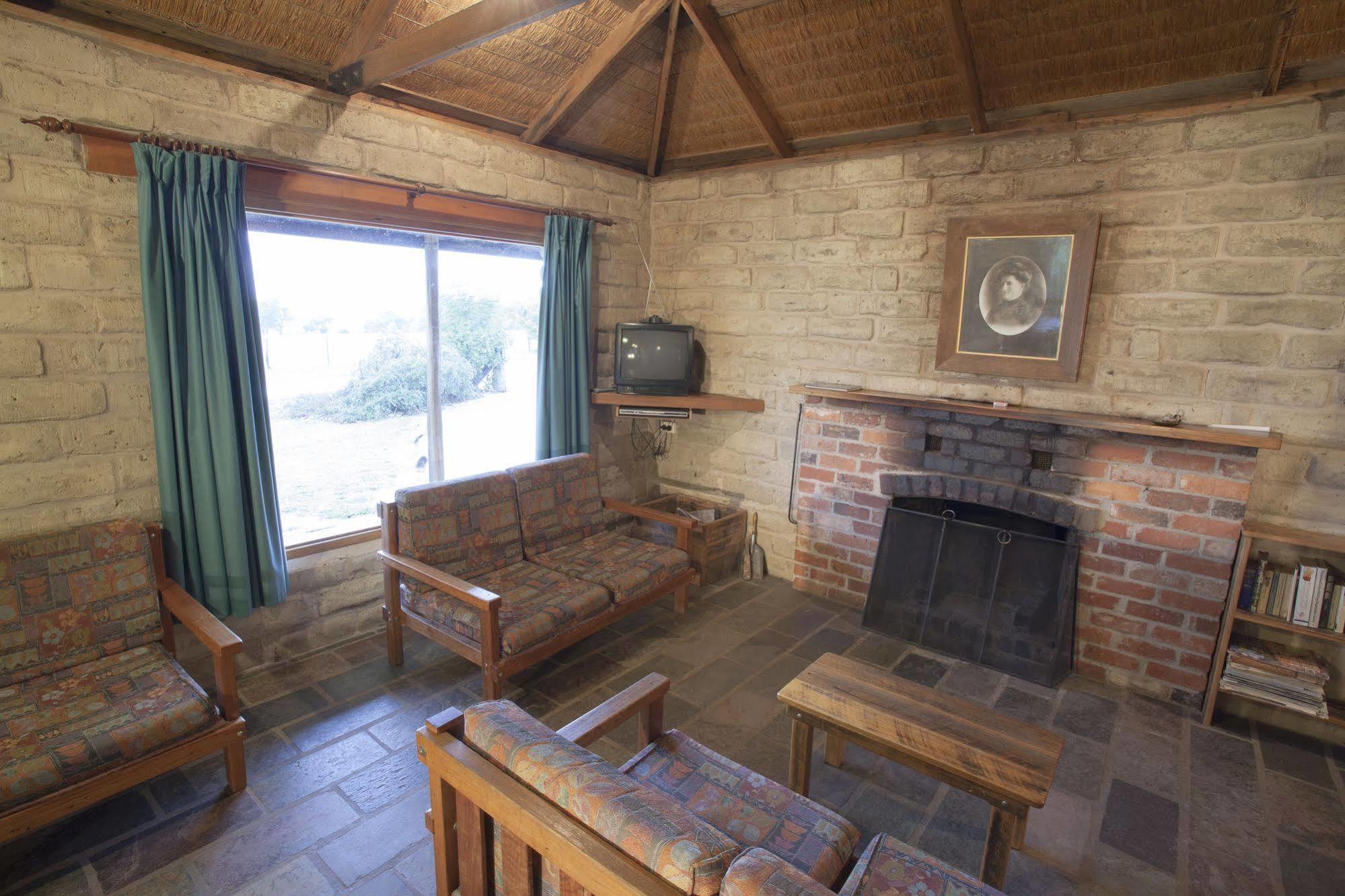 Grampians Pioneer Cottages Halls Gap Extérieur photo